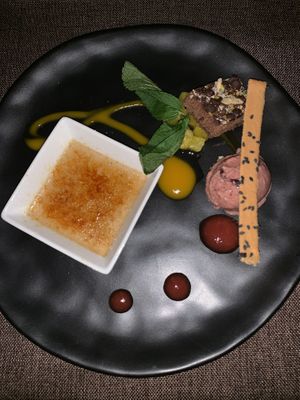 Creme brulee at Lucky Leek in Berlin