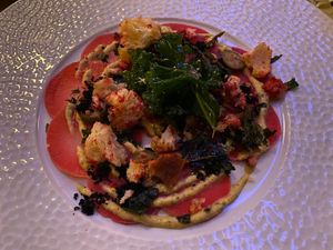 daikon carpaccio | bell pepper capers cream | kale crunch at Lucky Leek in Berlin