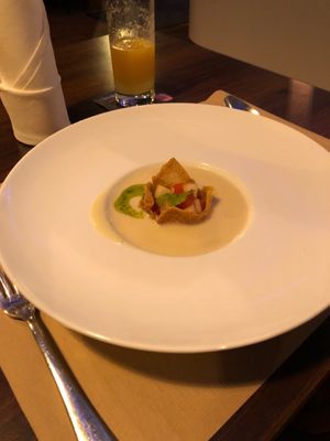 Cauliflower soup at Lucky Leek in Berlin