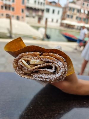 Banana and chocolate at Crepes House by PePe in Venice