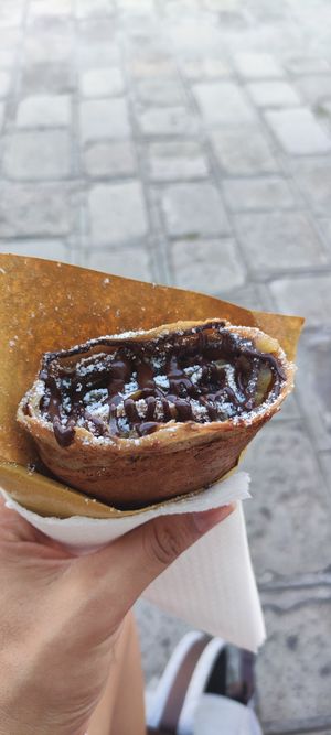 Vegan Crepe with fruits, cinnamon and chocolate at Crepes House by PePe in Venice