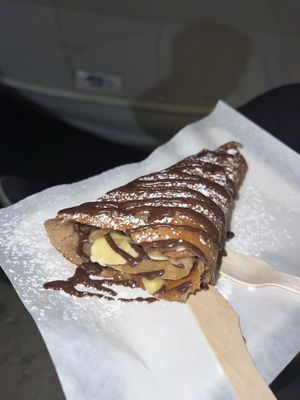 Crepes crema al cioccolato e banana  at Crepes House by PePe in Venice