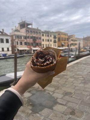 Irene   at Crepes House by PePe in Venice