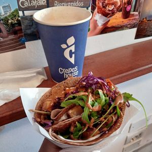 Washington wrap y café late de soya at Crepes House by PePe in Venice