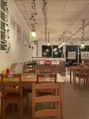 Restaurant on 5th  at Fast Vegan in Fuengirola