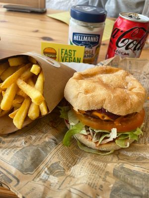 Burger at Fast Vegan in Fuengirola