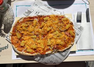 Tropical pizza 👌🏼  at Fast Vegan in Fuengirola