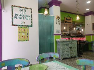 Inside at Fast Vegan in Fuengirola