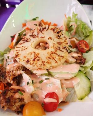 Tropical salad at Fast Vegan in Fuengirola