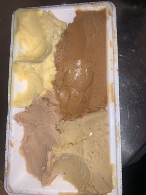 Crema, Caramello Salato, Nocciola, pistacchio   at Gelateria Iamotti in Rome