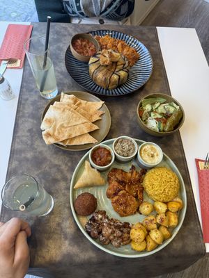 Excellent and variable Vegan options, absolutely delicious, the place is nice and they are very welcoming   at EntR'amis in Spa