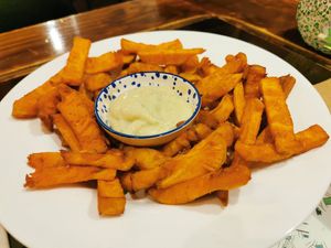 Sweet potato and mayo at Paprika in Granada
