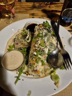 Spring rolls at Paprika in Granada