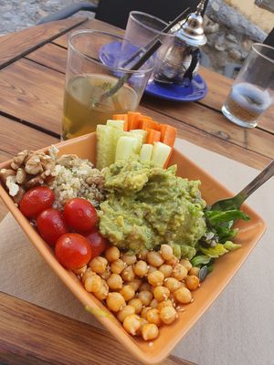 Buddah bowl at Paprika in Granada