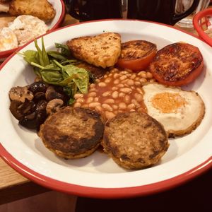 English breakfast (vegan oc )  at Lonely Hearts Cafe in Berlin