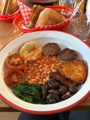   at Lonely Hearts Cafe in Berlin