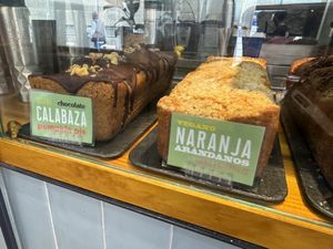 Delicious looking vegan cakes  at SANTA coffee in Malaga