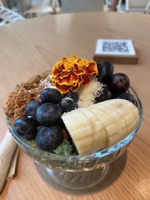Smoothie bowl 🫐  at Manuka - Marina Banus in Marbella