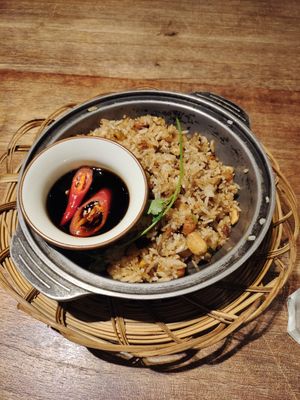 claypot rice at Paper Rice in East Singapore