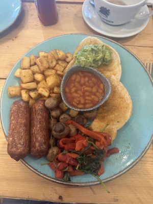 Vegan breakfast👌🏻  at The Windjammer Cafe & Bar in Falmouth