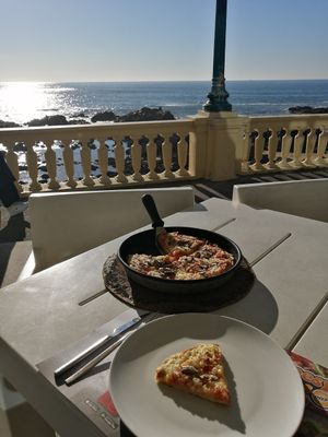  at Pizza Hut in Porto