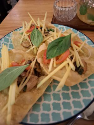 Green Mango tacos at Anh Ba Restaurant Neukölln in Berlin