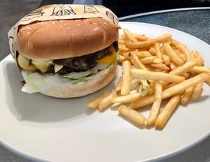 Grill Shroom Burger 🍄😋  at Nice Burger in Stanton
