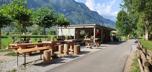 L'esterno del locale. at River Oglio Bike Bar in Darfo Boario Terme