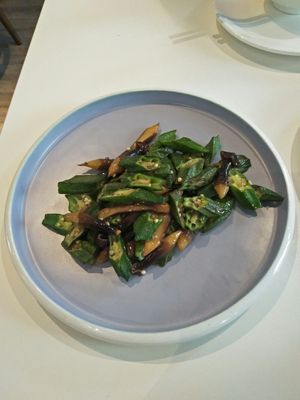 Okra & mushroom at Happy Lu Rui Yuan in Shanghai