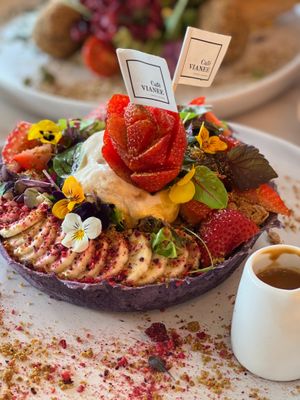 Ubi coconut pandan hotcake at Cafe Vianee in Miranda