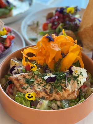  at Cafe Vianee in Miranda