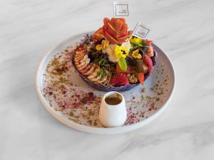  at Cafe Vianee in Miranda