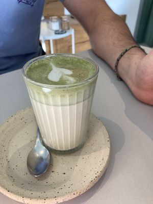 matcha latte   at Kaffeemacherei in Frankfurt