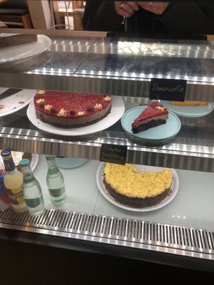 Cakes   at Kaffeemacherei in Frankfurt