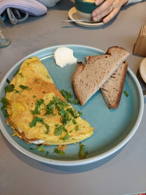 Vegetable omelette at Kaffeemacherei in Frankfurt