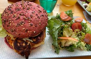 Vegan burger  at La Tribu in Ile-de-re