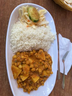 Curry with potato and chickpeas  at Indian Street Food in Berlin