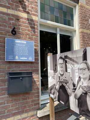   at Brownies & downieS in Asten