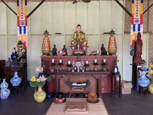   at The Vegan Shop in Hilo