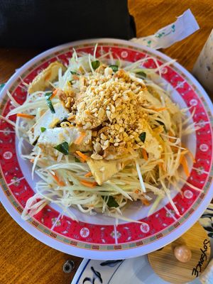 Green Papaya Salad at The Vegan Shop in Hilo
