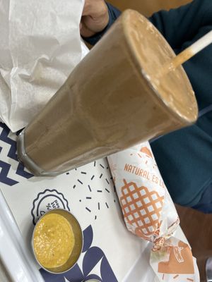 Milkshake de chocolucuma  at Holy Plants in Lima