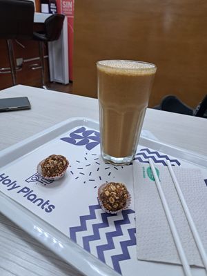  at Holy Plants in Lima