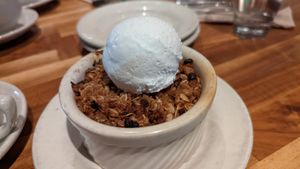 Blueberry Nectarine Crisp
hayton farms’ blueberries & collins family orchards’ 
nectarines, spiced oat crumble & full tilt vegan vanilla 
ice cream
VEGAN, GLUTEN-FREE, NUT- at Cafe Flora in Seattle