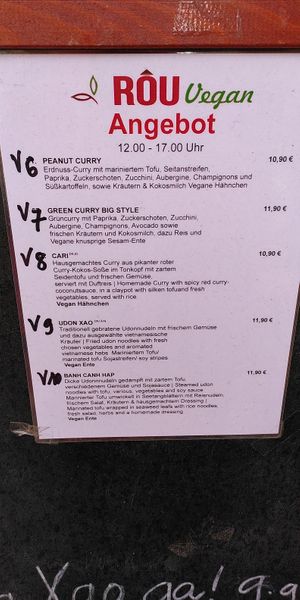 Angebotskarte (S. 2) 12-17 uhr at Rou Vegan in Berlin