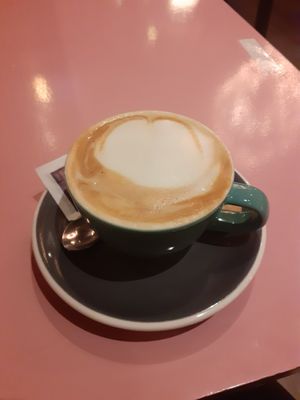Cappucino (oat milk) at Zeta in The Hague