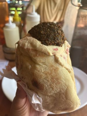 Falafel pitta   at Bustavo Food Bus in Ometepe