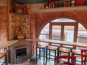 Top floor at El Almacén Empanadas - Rue du Taur in Toulouse