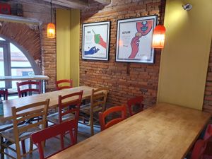  at El Almacén Empanadas - Rue du Taur in Toulouse