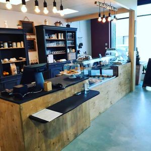 Point de vente
Des entrées,  plats et desserts cuisinés le matin, avec produits locaux at L'Originalithé in St-paul-trois-chateaux