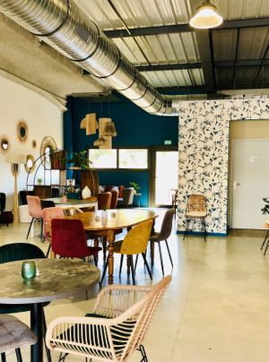   at L'Originalithé in St-paul-trois-chateaux